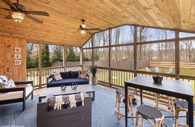 Greenport Village walking distance to all