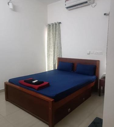 GREENvilla GARDEN 1BEDROOM IN A 3BHK APARTMENT B1-2