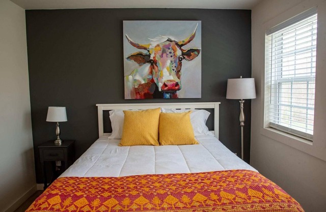 Greeter Falls Lodge Cottage #6