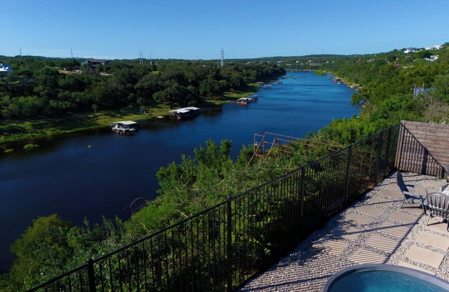 Group and family favorite! Views - Spacious - Clean