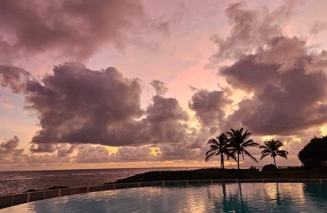 Guadeloupe, Saint-François Anse des Rochers, 1/4 villa , vue mer citerne wifi pr