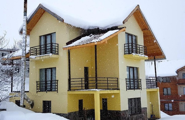 Gudauri Guest House Lane