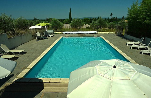 Guest House 'Chambre D'hôte 1 - Thym' with Mountain View, Wi-Fi and Air Conditioning