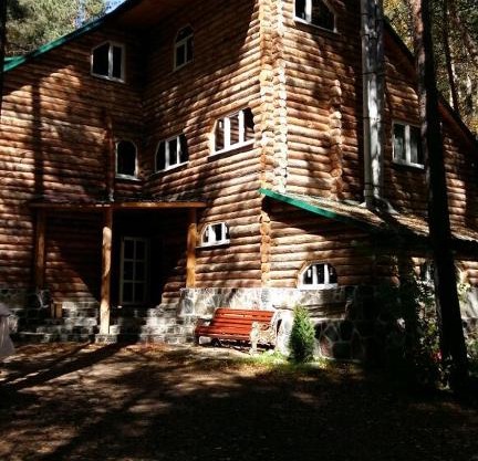 Guest HOUSE SROOB v Lesu