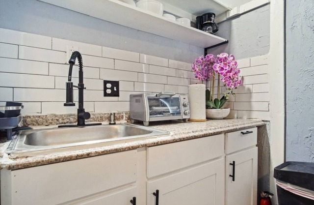 Guest Suite in Midwest City