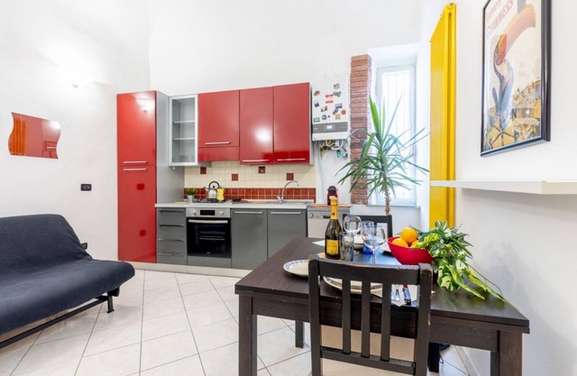 GuestHost - Lovely Nest in Pisa