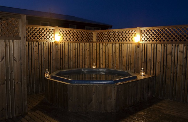 Guesthouse Eldhestar