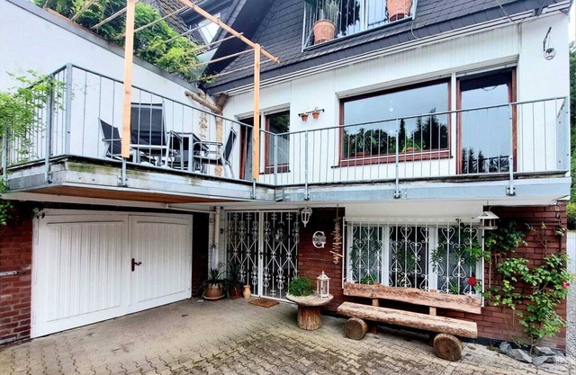 GUESTHOUSE ☼ Holiday apartment 100 m² → in the Heilenbeck valley