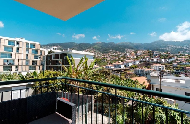 GuestReady - A view to Funchal paradise
