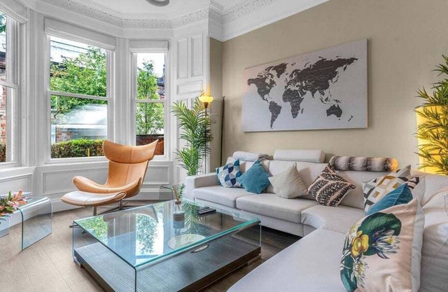 GuestReady - Designer Elegance in City's Heart