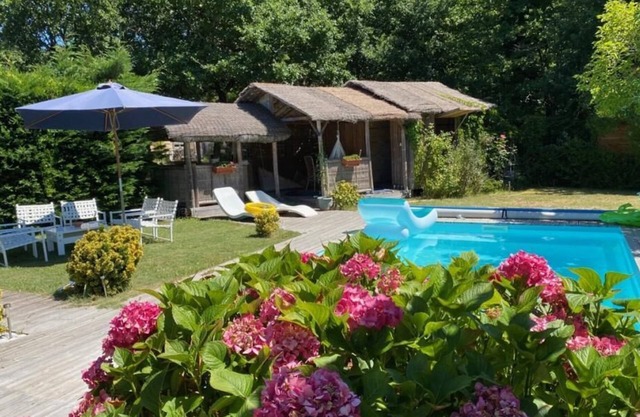 GuestReady - Family retreat in Biganos