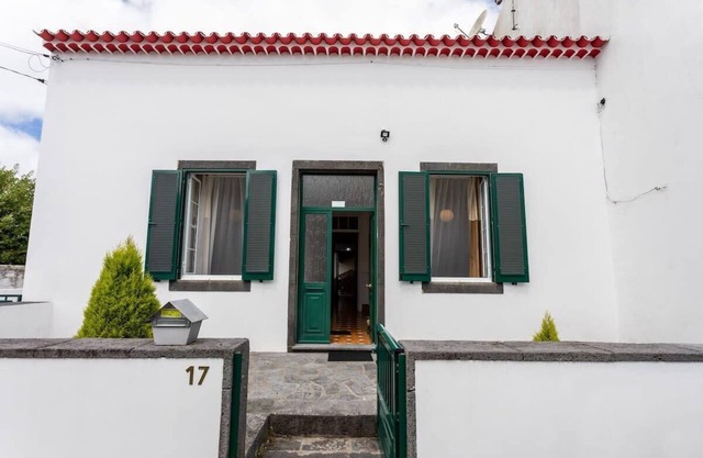 GuestReady - Furnas Nest