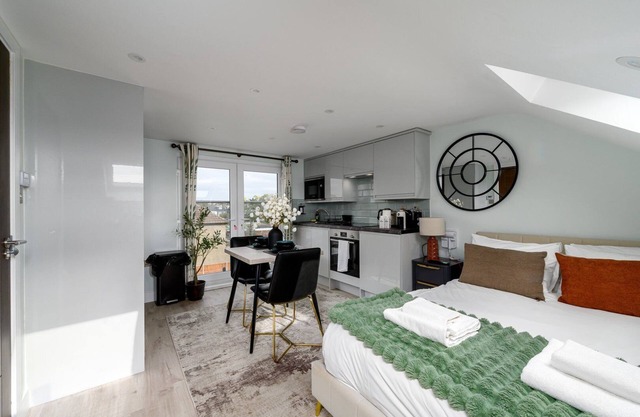 GuestReady - Loft studio near Wembley Stadium
