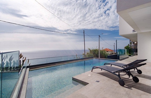 GuestReady - Madeiran oasis with ocean view