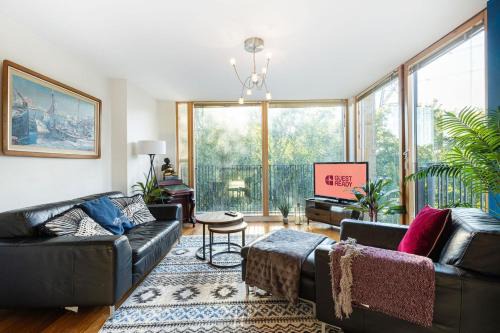 GuestReady – Peaceful stay with scenic green views