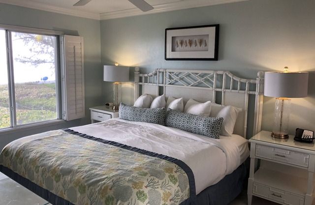Gulf-front two bedroom condo. Enjoy the beach, sunsets, and nature!