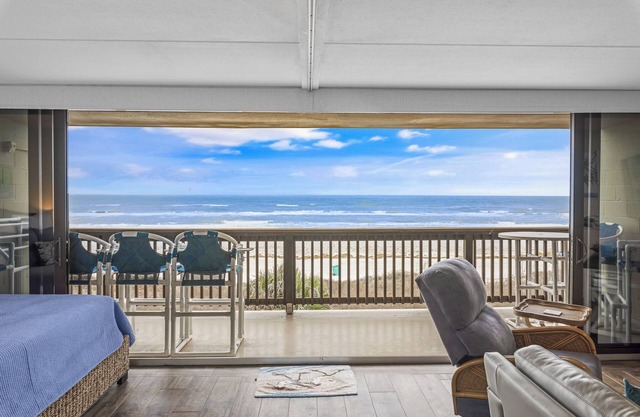 Gulf Shores 308 Third Floor Beachfront View 2 Bedroom 2 Bathroom Condo