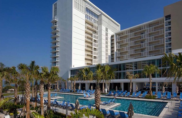 Gulf View - 2 Bedroom - Marriott's Crystal Shores - Full Resort Access