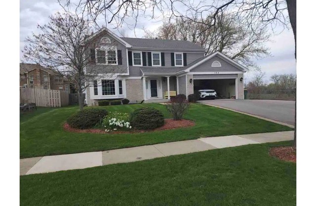 Gurnee Cozy Single Family Home