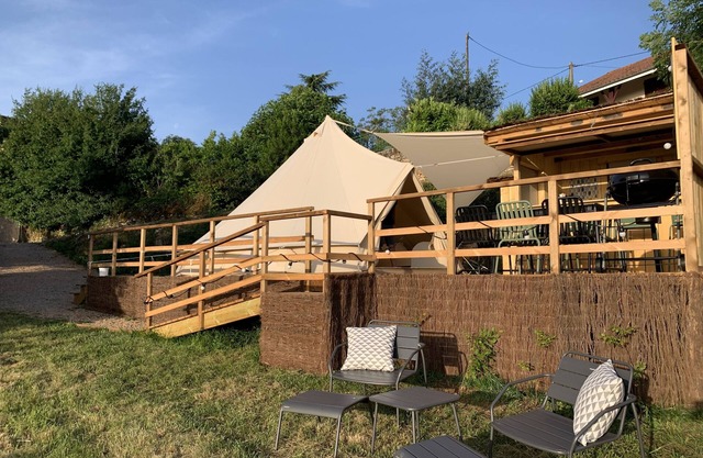 Hébergement Nature Tout Confort Avec vue sur la Vallée de la Dordogne