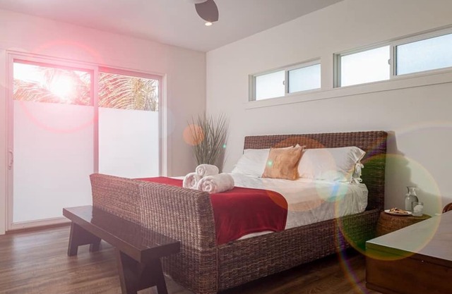 Haloa Villa | AC, Ocean Views, Fruit Trees