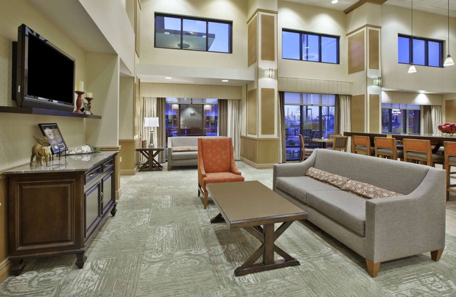 Hampton Inn & Suites Plattsburgh