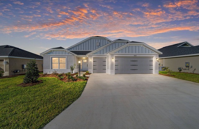 Happy Daze-Beautiful and Spacious New Veranda home, available for renting!