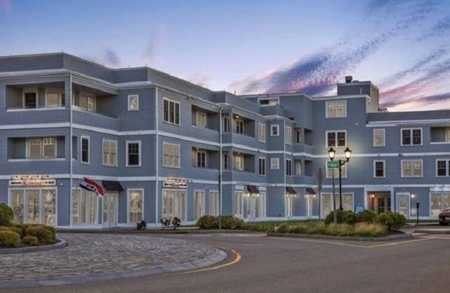 Harbourtown Suites