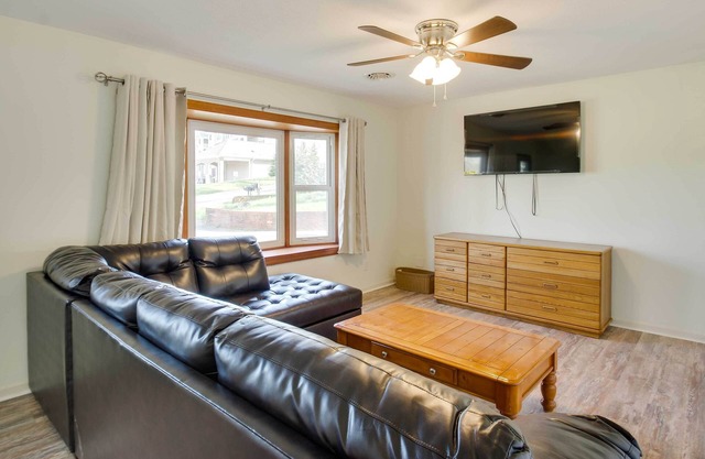 Harrisonburg Family Home w/Deck, 4 Mi to Downtown
