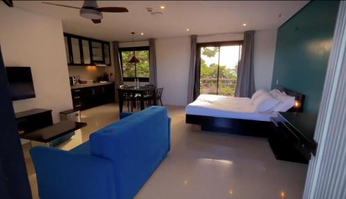 Harzel Apartelle - Suites and Serviced Apartments