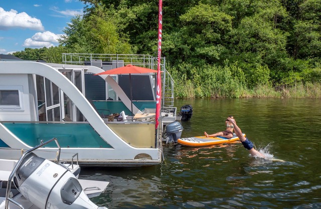 Hausboot für 2 Gäste mit 25m² in Waren