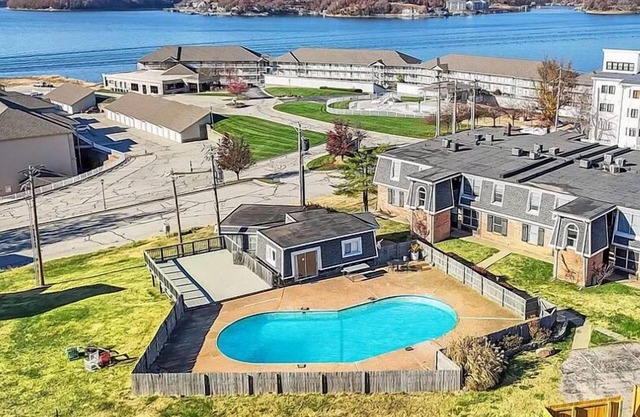 Heart of Osage Beach w the Best view of the lake down the main channel 4 miles