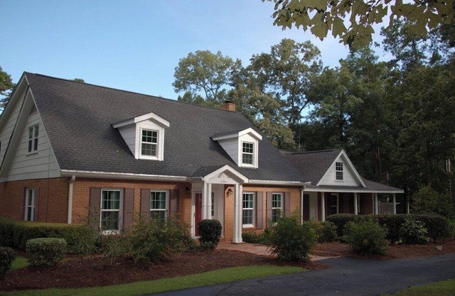 Heated Pool on 9 Parklike Acres | Reunions and Gatherings