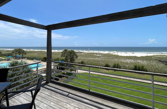 HELLO SUNSHINE! – BEACH-FRONT w/Private Balcony! Lower summer end prices!