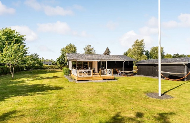 "Helma" - 500m to the fjord by Interhome