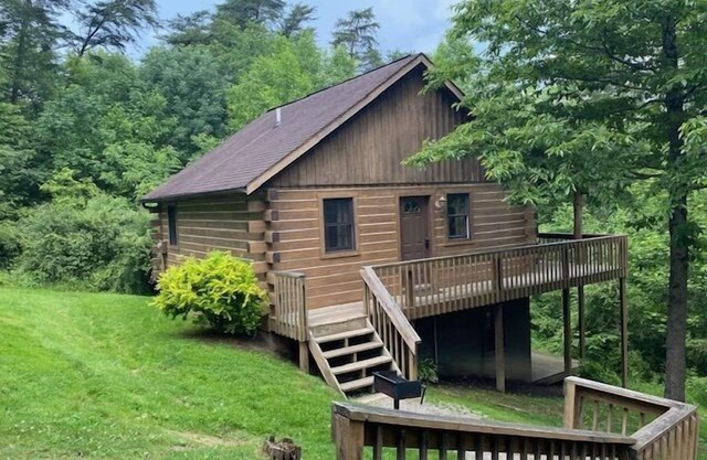 Hemlock - Hosted by The Chalets