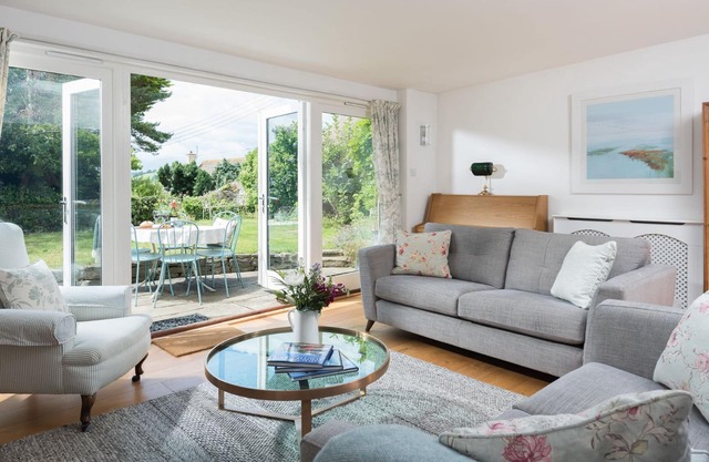 Hempston Cottage - Luxury Cottages