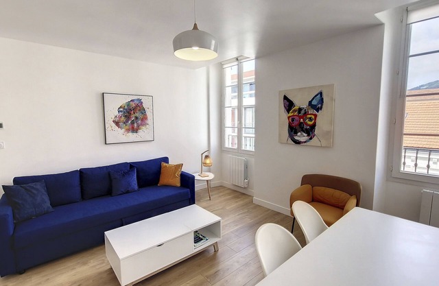 HENRI CAMILLE REAL ESTATE - Bambou- One bedroom center