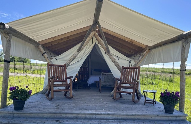Heritage Ranch 'Rainbow' Glamping Tent (12)