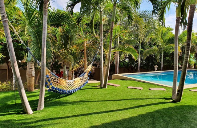 Hibiscus Beach House