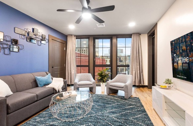 Hidden Gem Urban 2BR Condo with Balcony