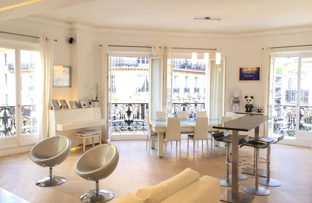 High Luxe Apartment 165 M2 Champs Elysees Trocadero Victor Hugo Air Conditioning