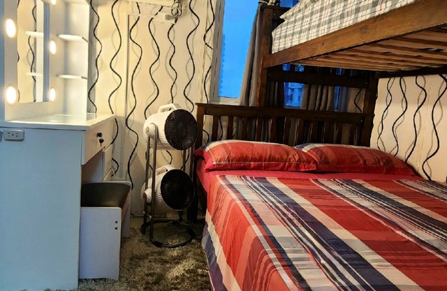 High-Tech Studio @ Grass Residences -2persons only