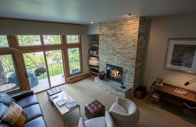 Highlands Townhome by Vail Realty