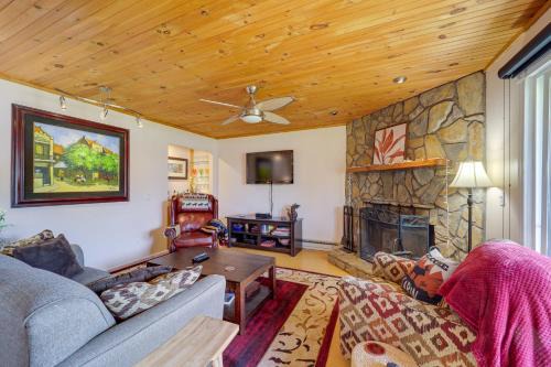 Hike, Bike and Fish Condo with Deck in Beech Mountain