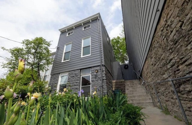 Hillside Hideaway