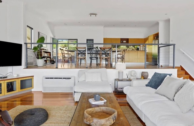 Hilltop Hideaway Family Escape