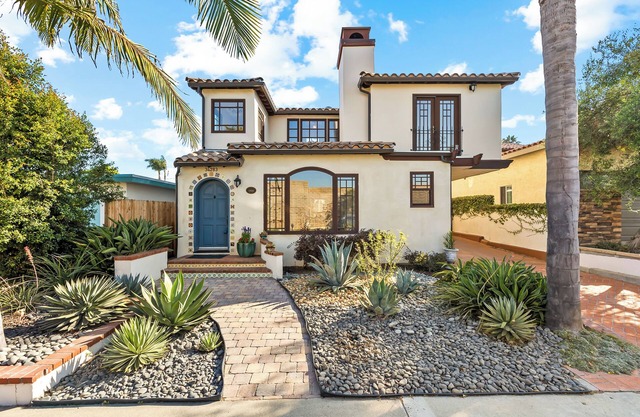 Historic Capo Bch Home-Minutes to Harbor & Beaches- Nu Remodel-Hot Tub, AC, WIFI