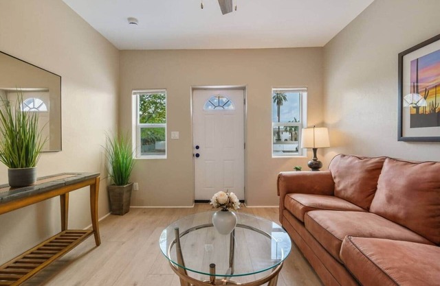 Historic and modern in Historic Armory Park