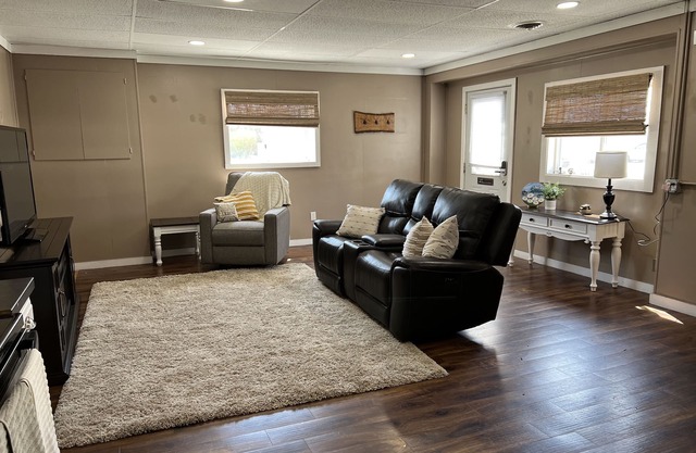 Historic Downtown 1st Floor Flat